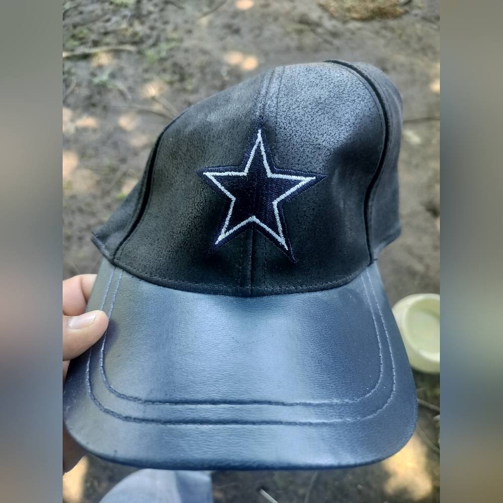 NFL RARE Vintage Leather Dallas Cowboys Drew Pearson Buckle Strap Cap